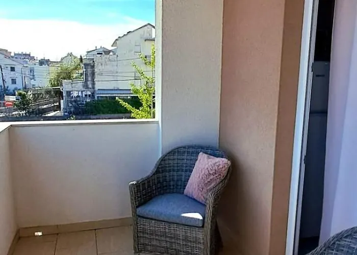 Danijela Διαμέρισμα